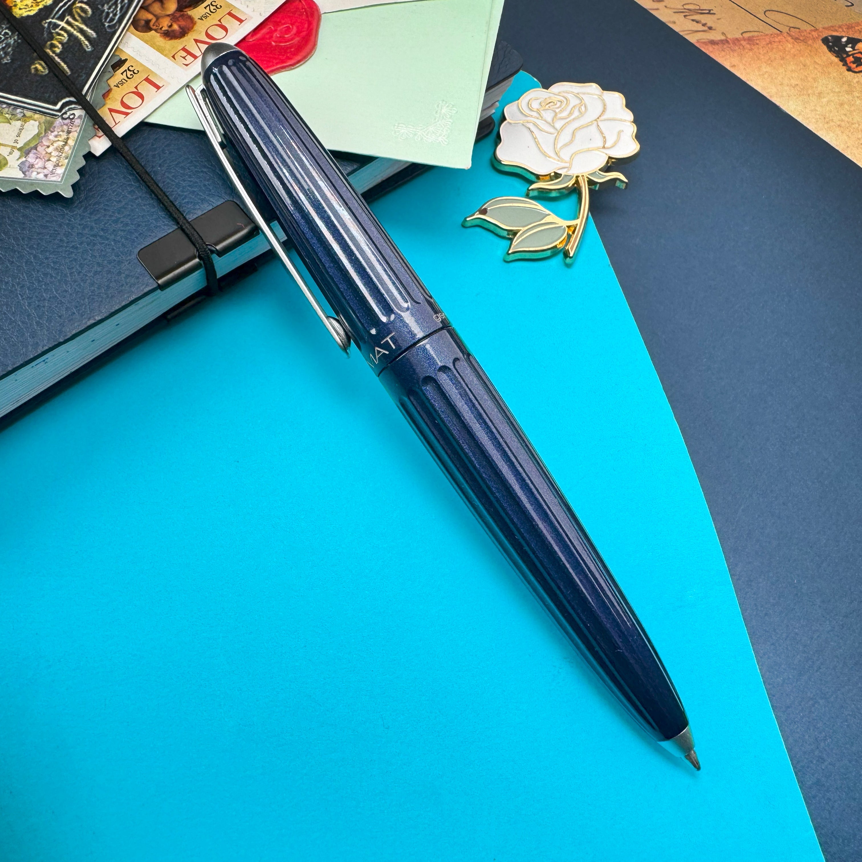 עט כדורי Diplomat Aero - כחול חצות Midnight Blue