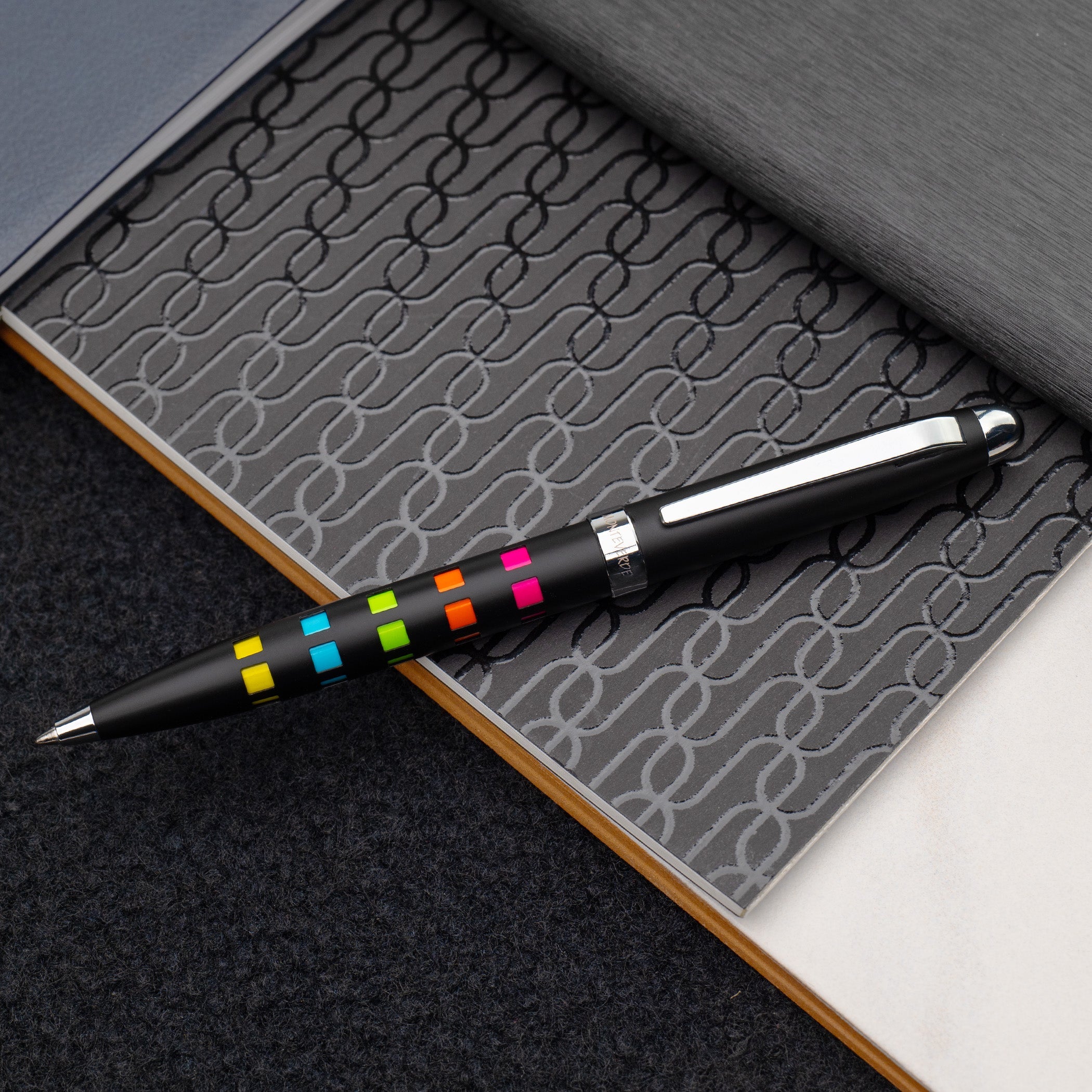 עט ג'ל Monteverde Illusia - שחור מט Black Matte