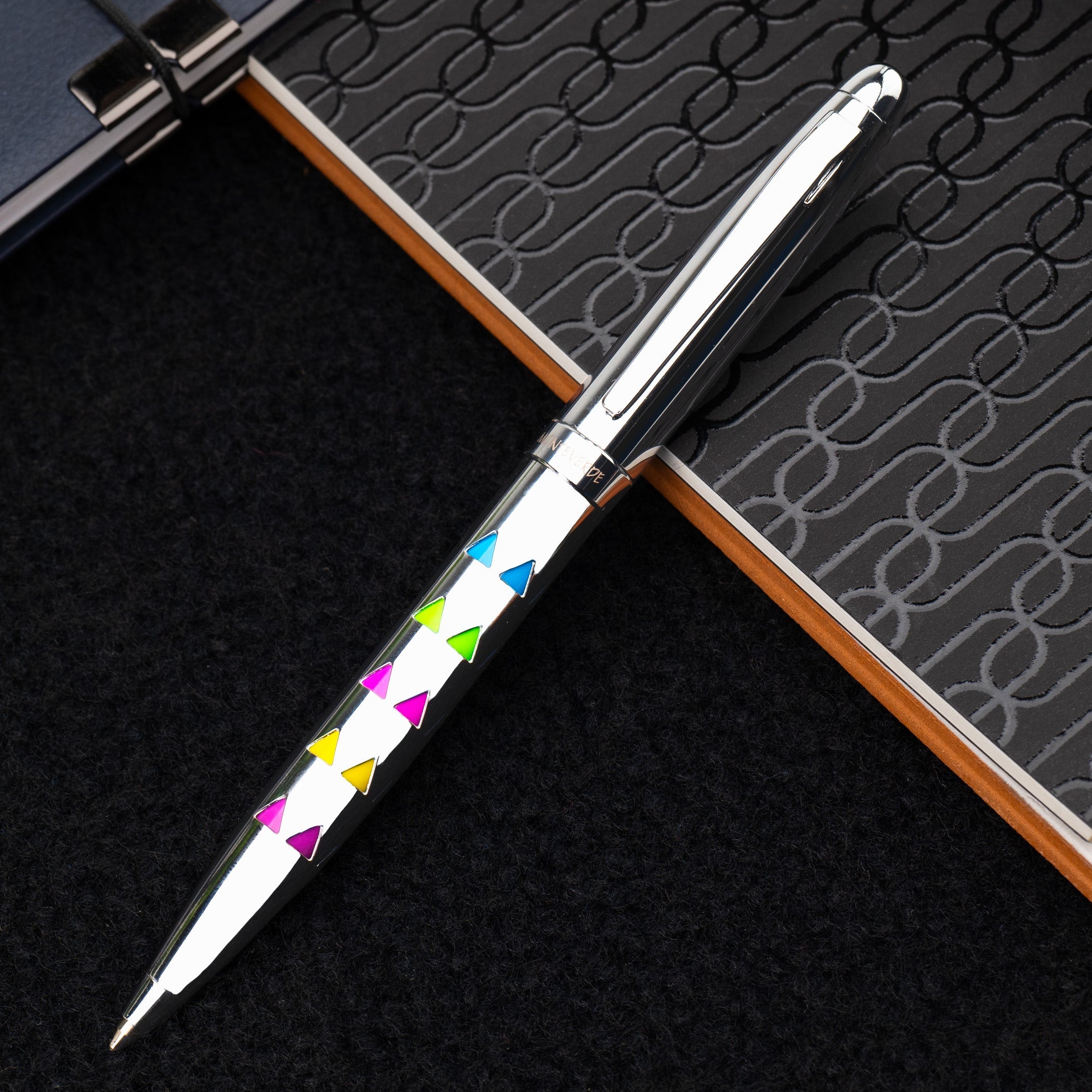 עט ג'ל Monteverde Illusia - כרום Chrome