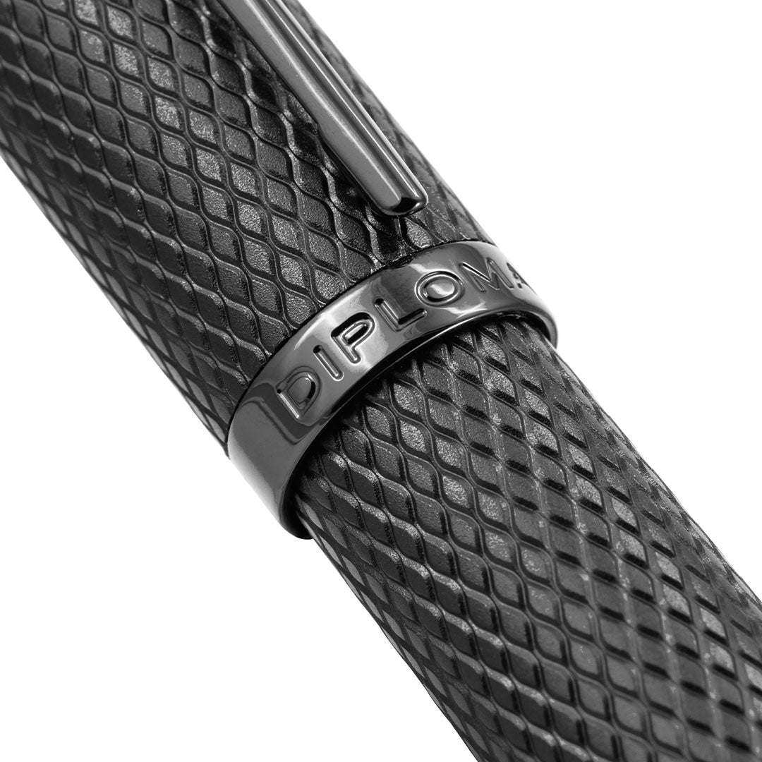 עט נובע Diplomat Viper Guilloche - שחור Black