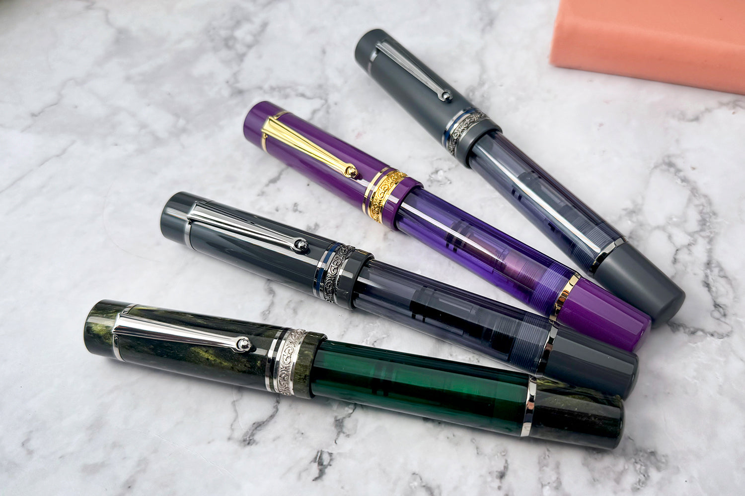 עט נובע Delta Royal Green Limited Edition - ירוק רויאל Royal Green