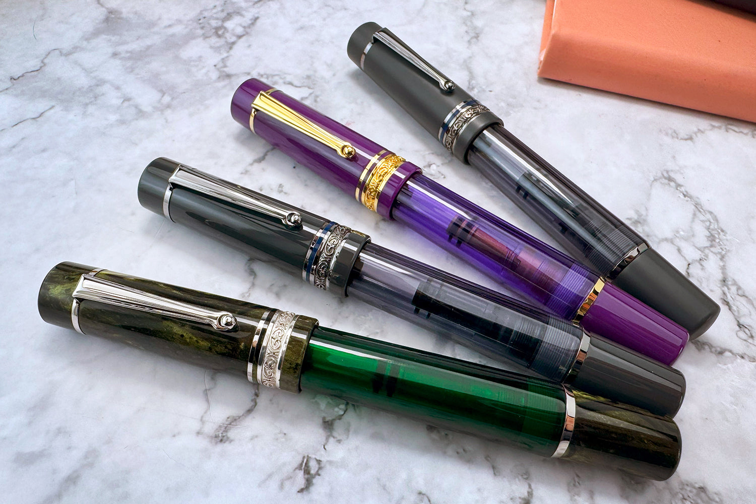 עט נובע Delta Royal Green Limited Edition - ירוק רויאל Royal Green