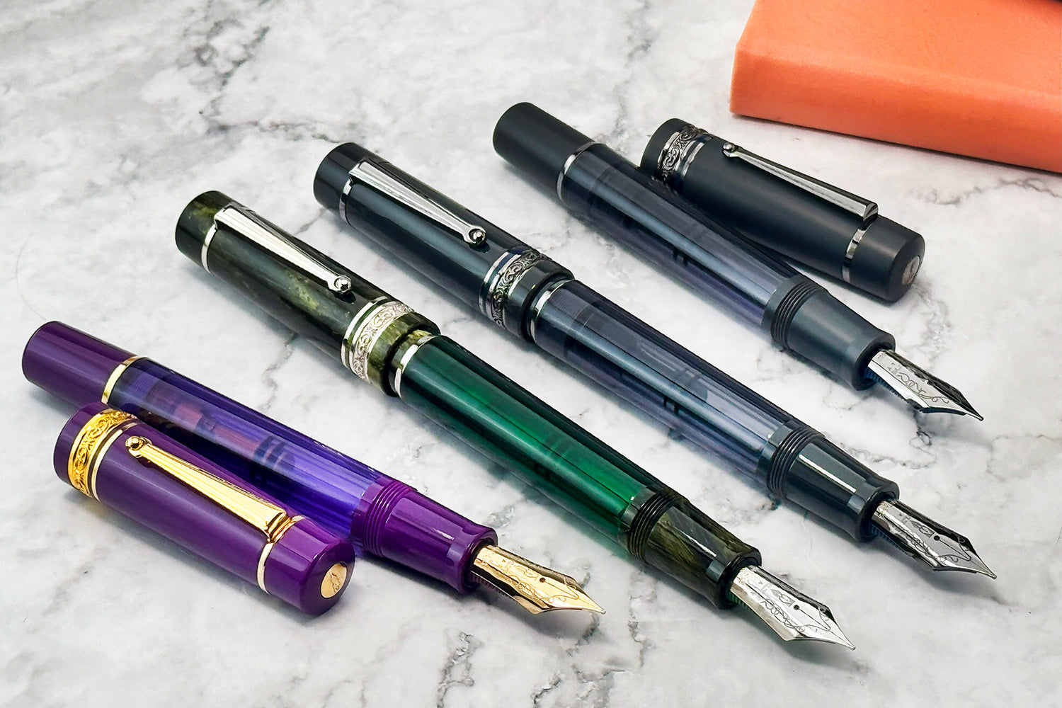 עט נובע Delta Royal Green Limited Edition - ירוק רויאל Royal Green