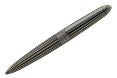 עט נובע Diplomat Aero - פליז מחומצן Oxyd Brass