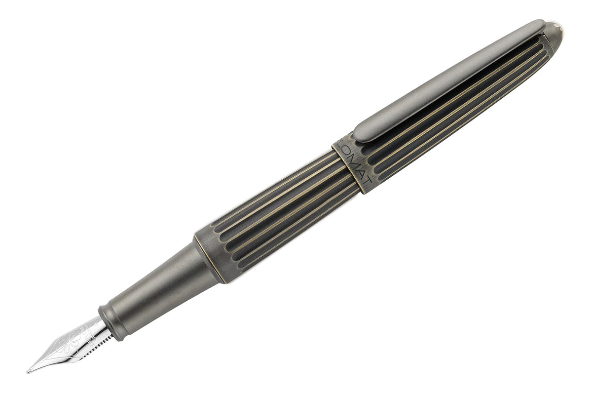 עט נובע Diplomat Aero - פליז מחומצן Oxyd Brass