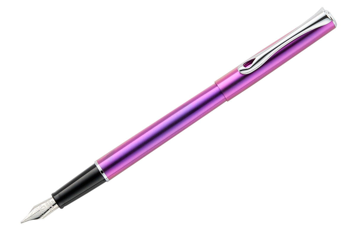 עט נובע Diplomat Traveller - פוקסיה Funky Fuchsia