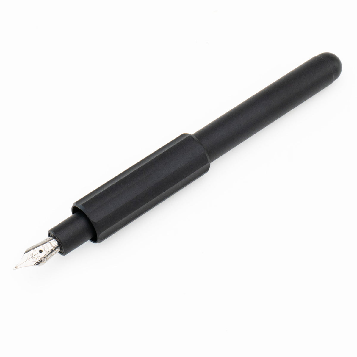 Monteverde USA Axis Fountain Pen Matte Black
