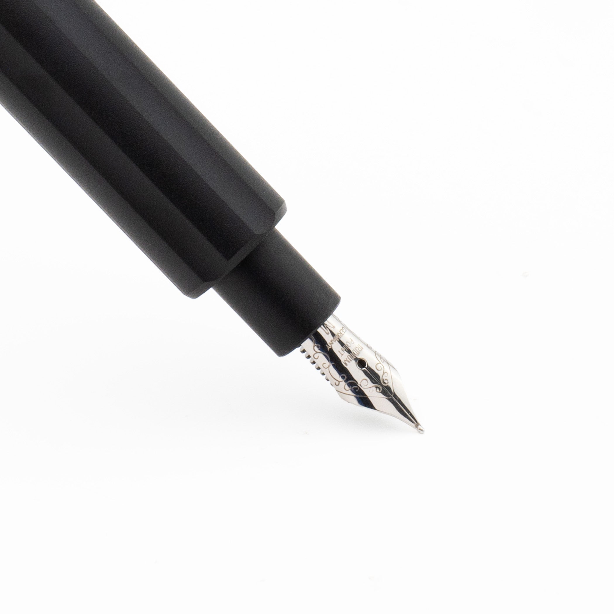 Monteverde USA Axis Fountain Pen Matte Black