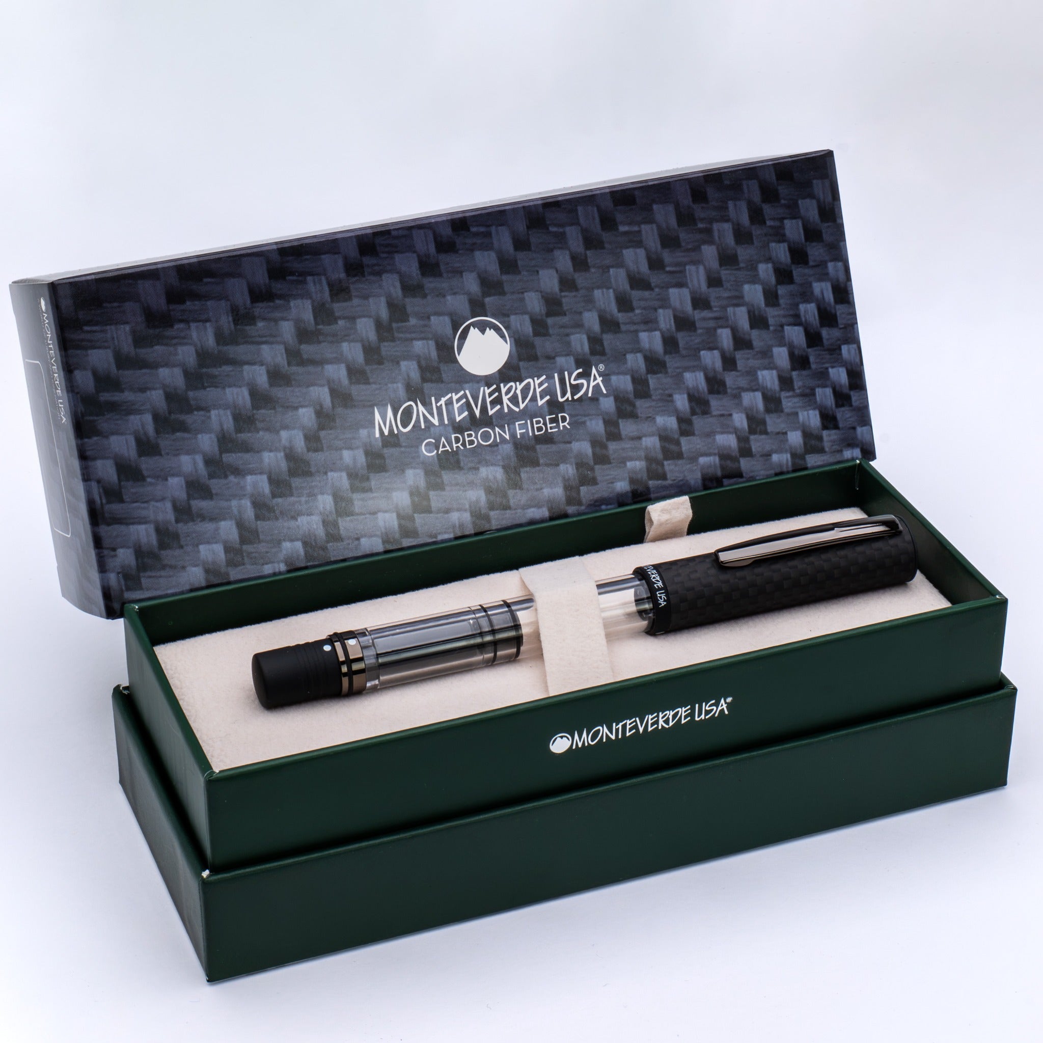 Monteverde MP1 Matte Carbon Fiber – עט נובע עם מכסה מסיבי פחם בגימור מט