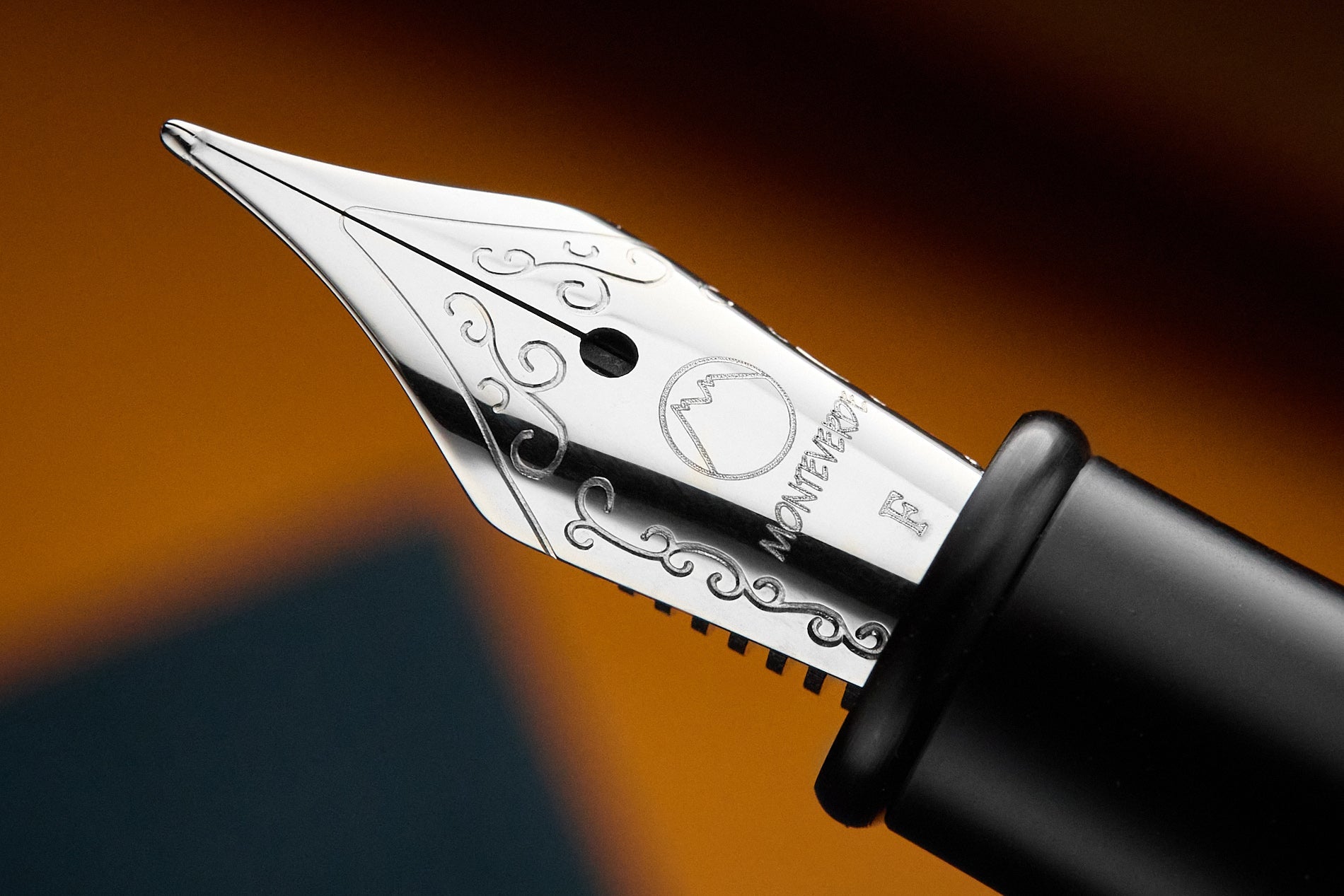 עט נובע Monteverde Dakota - פלדת אל-חלד Stainless Steel