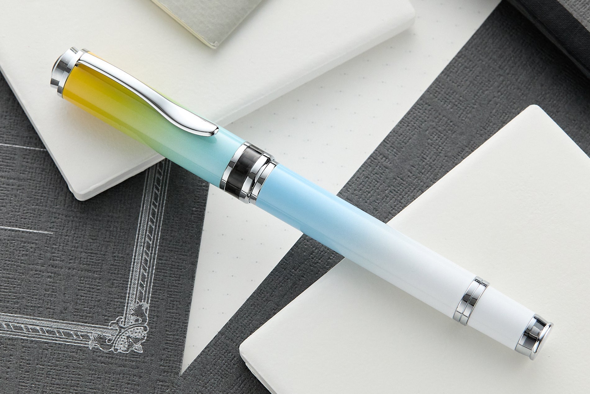 עט נובע Monteverde Innova Ombre Fusion - בליס Bliss