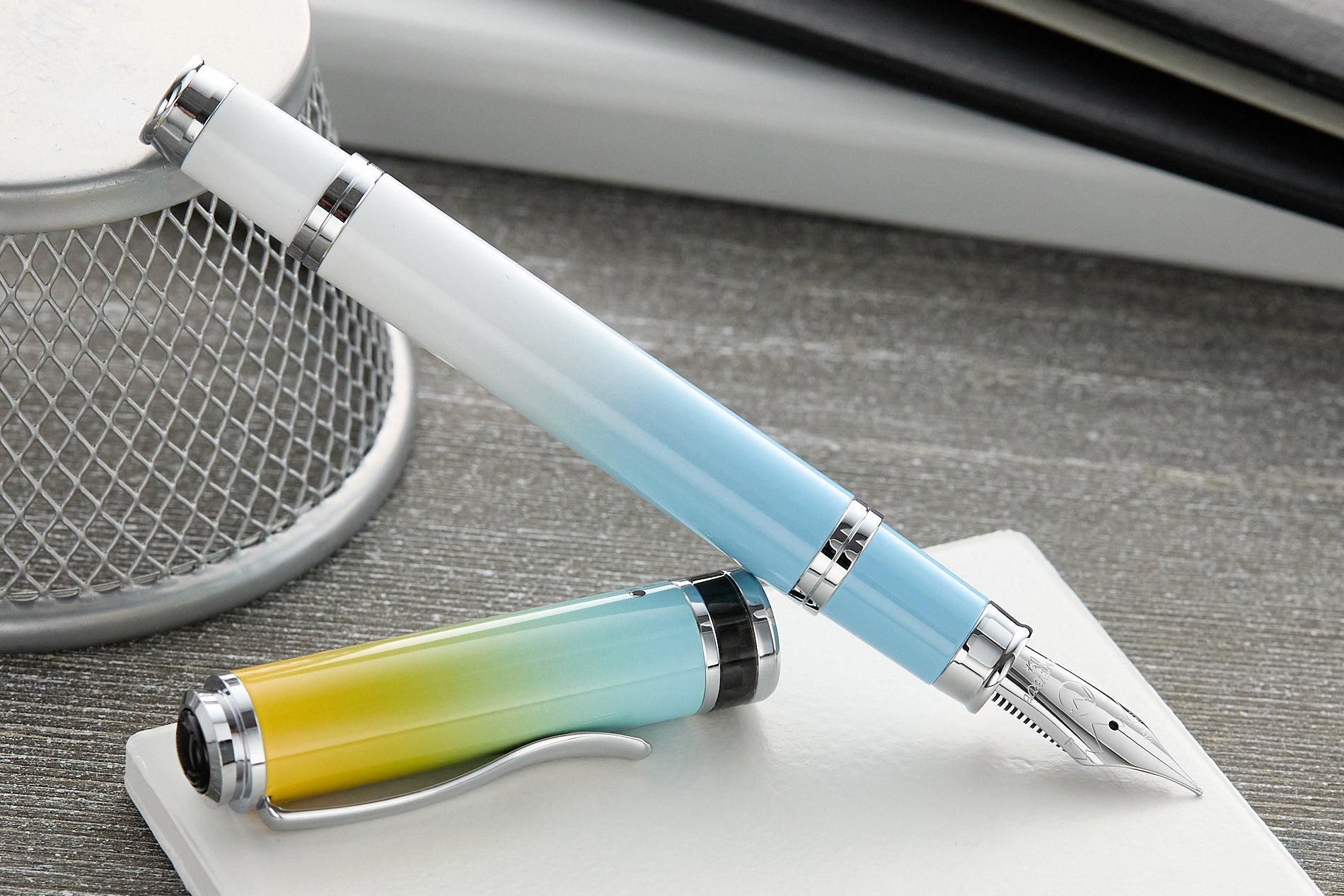 עט נובע Monteverde Innova Ombre Fusion - בליס Bliss