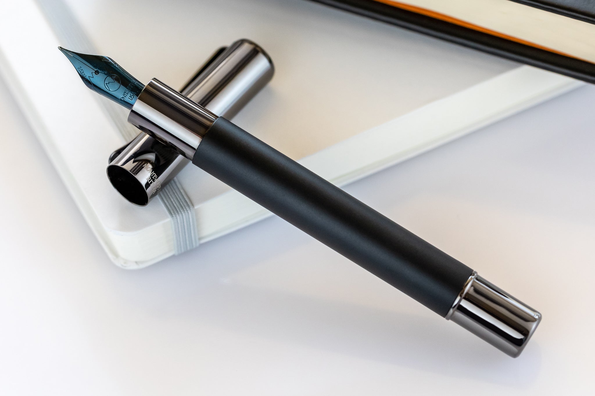 עט נובע Monteverde Ritma - שחור Black