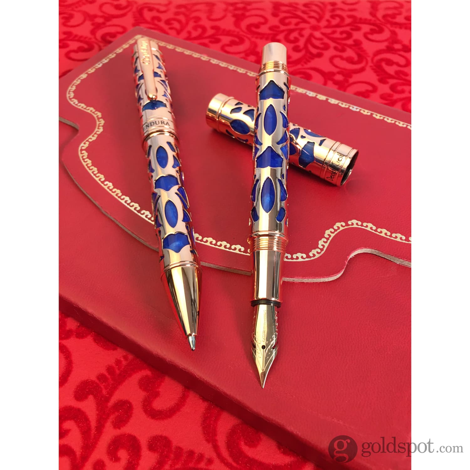 עט כדורי Conklin Endura Deco Crest - כחול Blue