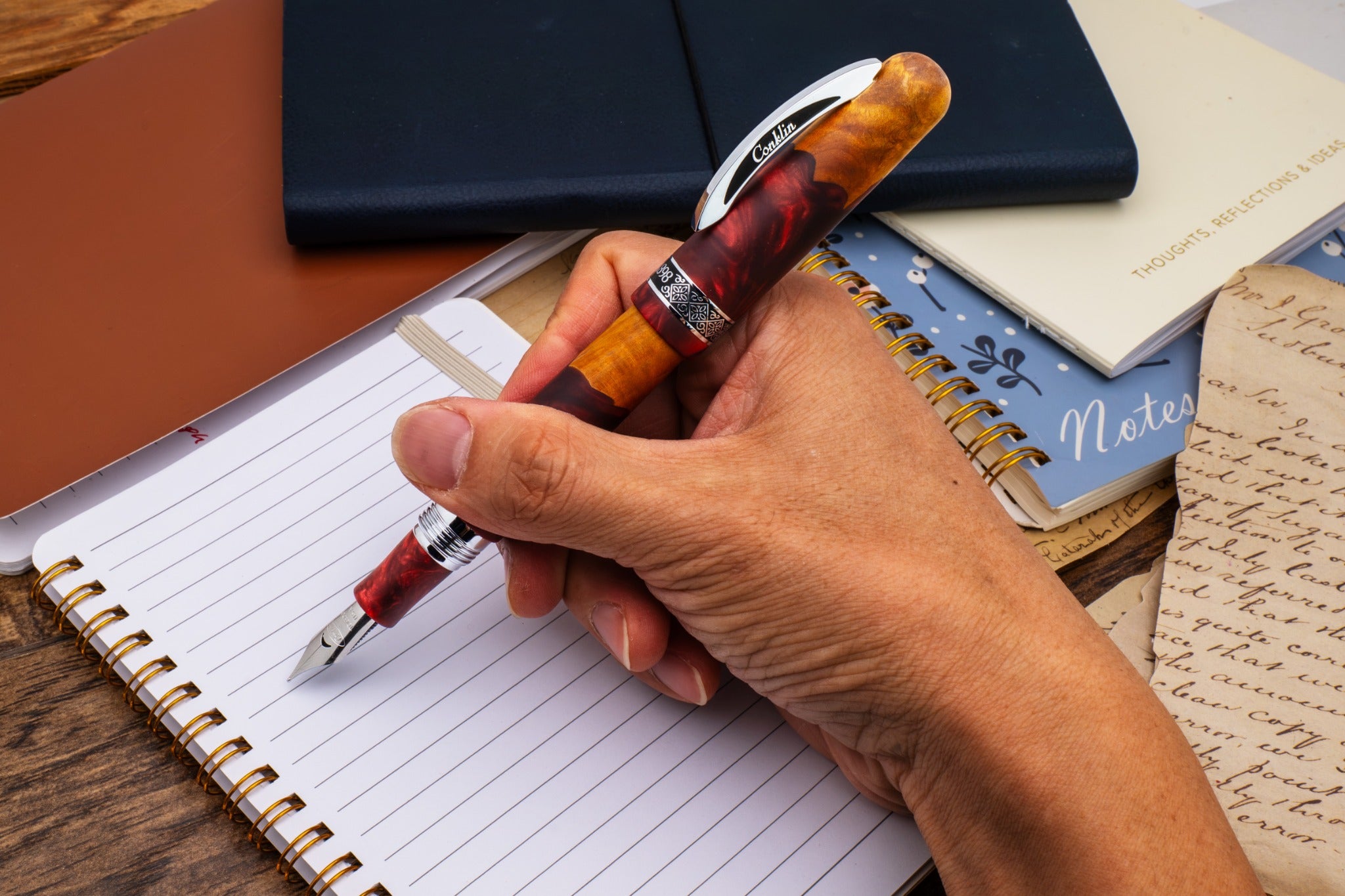 Spectra Fusion Burgundy fountain pen lifestyle